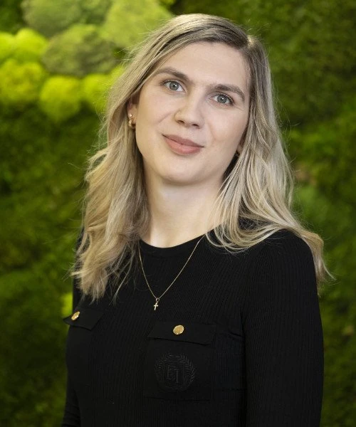 Porträt von Jessica Oudshoorn